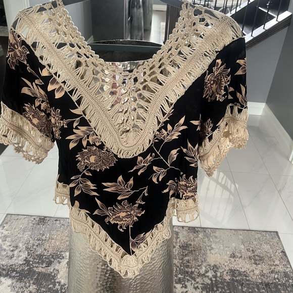 Arianna one size vacation top pool cover up sexy and cute bohemian hippy look - Picture 14 of 17